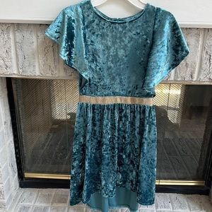 Joyfolie blue velvet dress w gold elastic band